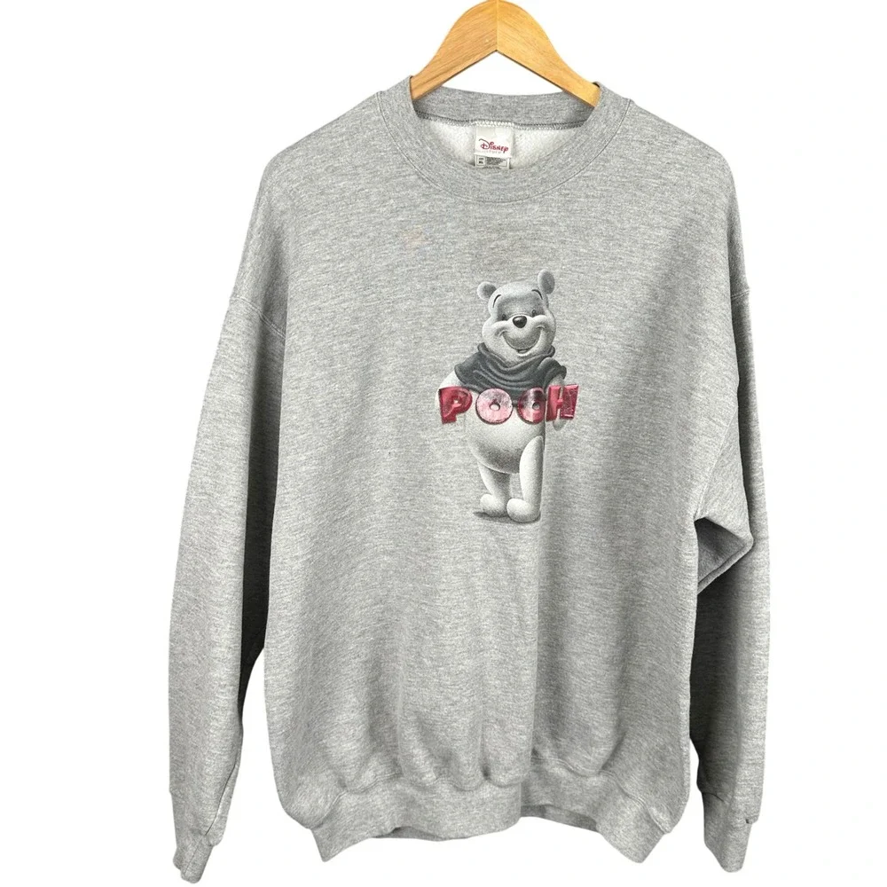 Disney Store Winnie the Pooh Graphic Sweatshirt Mens XL Gray Vintage Style